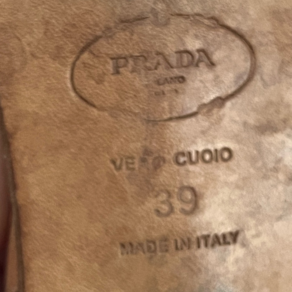 Prada boots size 39 great condition